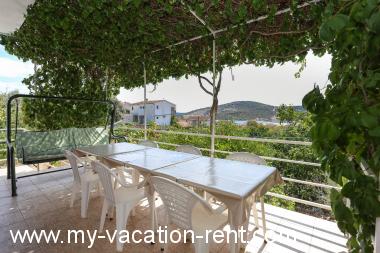 Holiday home Vinisce Trogir Dalmatia Croatia #6424