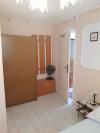 R1(2) Croatia - Dalmatia - Hvar Island - Cove Basina (Jelsa) - guest room #6498 Picture 5