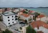 Apartmanok Ivan M - 20m to the beach: Horvátország - Dalmácia - Sibenik - Srima - lakás #6560 Kép 9