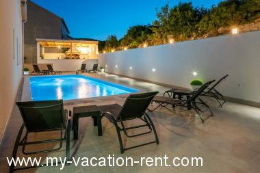 Apartments Lux 1 - with pool: Croatia - Dalmatia - Trogir - Marina - apartment #7105 Picture 7