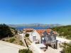 Ferienwohnungen Coloured - apartments on island: Kroatien - Dalmatien - Insel Brac - Povlja - ferienwohnung #7115 Bild 11