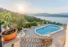 Appartements Ljubo - pool and view: Croatie - La Dalmatie - Île Ciovo - Mastrinka - appartement #7178 Image 9