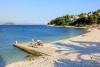 Ferienwohnungen Lilac - 100m from pebble beach : Kroatien - Dalmatien - Insel Ciovo - Arbanija - ferienwohnung #7271 Bild 9