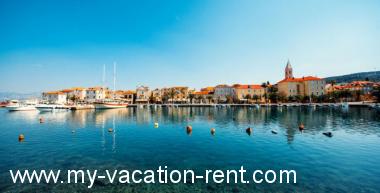 Apartments Sani-modern and cozy:  Croatia - Dalmatia - Island Brac - Supetar - apartment #7334 Picture 8