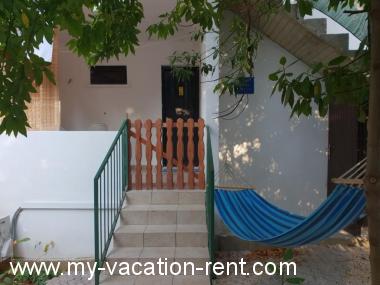 Apartment Necujam Island Solta Dalmatia Croatia #7398