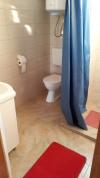 Apartmány Mare - 20 m from beach: A1(4+4)