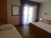 A2(3+1) Croatia - Dalmatia - Sibenik - Zablace - apartment #7588 Picture 8