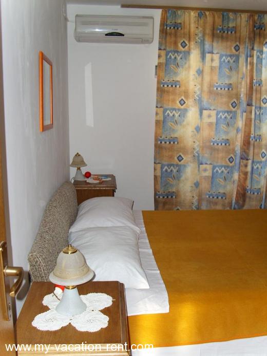 Apartman A1 Kroatien - Dalmatien - Insel Brac - Bol - ferienwohnung #760 Bild 1