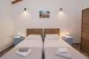 R1(4) Croatia - Dalmatia - Sibenik - Pirovac - guest room #7698 Picture 8