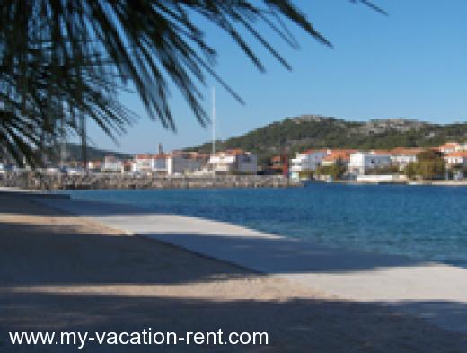 Ferienwohnungen MURTER JEZAR Kroatien - Dalmatien - Insel Murter - Jezera - ferienwohnung #786 Bild 2