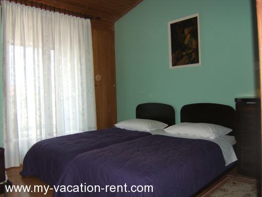 Apartments Villa Kascuni Croatia - Istria - Pula - Stinjan - apartment #877 Picture 8